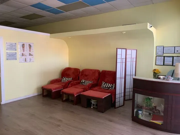 https://cdn.salonspotlight.com/photos/UdTsP1qu2fJzDxLNHKR1/c7fb6e50-8013-499f-b129-d2a35dd5cffb_720x720