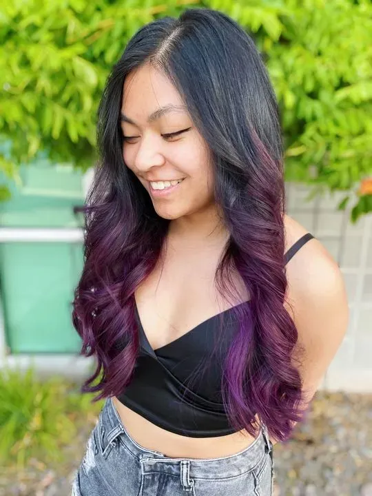 https://cdn.salonspotlight.com/photos/UrCCzSDgejuQqTXiHHbr/7c15dabc-8eb4-4ba4-b883-8dfb883de601_720x720