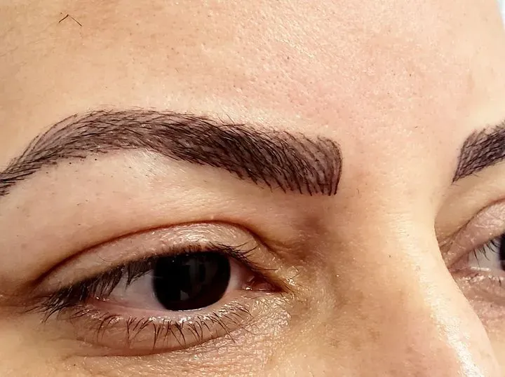 https://cdn.salonspotlight.com/photos/UxbwZbdn5WHHnQKijcva/075717c6-99a7-44bf-86d9-a4866b459d9a_720x720
