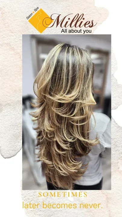 https://cdn.salonspotlight.com/photos/UxbwZbdn5WHHnQKijcva/0e7719c1-cfed-4ce6-8598-3bd952c59179_720x720