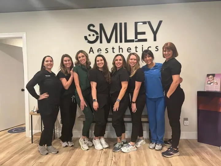 https://cdn.salonspotlight.com/photos/V1pNcuYkmAzxv8nXfnk0/cae993d7-55e0-4ff7-9b48-1a76511cc2b0_720x720
