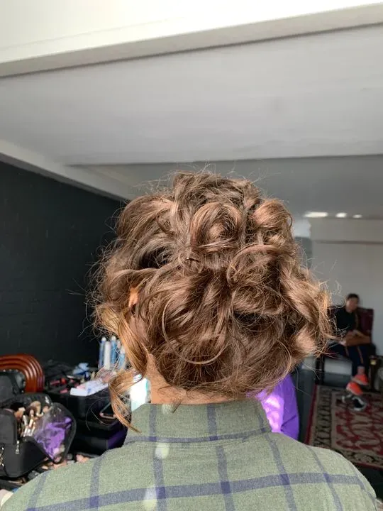 https://cdn.salonspotlight.com/photos/V4d92dOcJ4KqW6C6rpKD/d216ab68-7cc2-4641-91b8-f0731f97c1ce_720x720