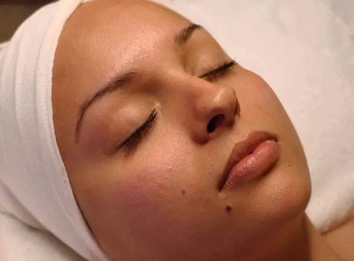 https://cdn.salonspotlight.com/photos/VA6JiuE2wYdluy9MvIUm/23c560cb-0604-4cb4-982f-e4aa6874a108_720x720