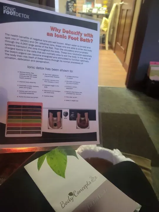 https://cdn.salonspotlight.com/photos/VCYIdc0UUa4tZ0fbkVs0/3d2abf61-1366-4208-9118-ccd14aacbc86_720x720