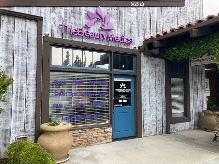 https://cdn.salonspotlight.com/photos/VSEIjAD0ftwFJBTwX8Ao/d03c6687-474a-4b79-86a5-dc6b69e4d975_720x720