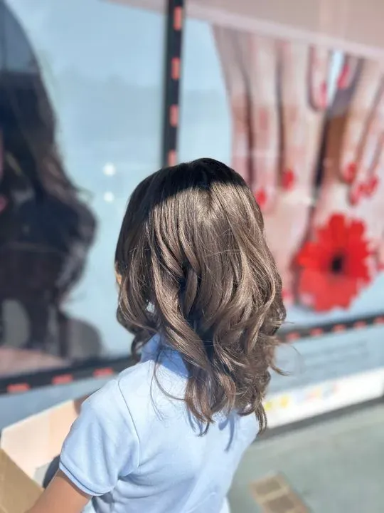 https://cdn.salonspotlight.com/photos/Vc2Vk4VpBB9rZpD5jBX5/8f51f4e1-29d1-48fd-815a-527a71a5f398_720x720
