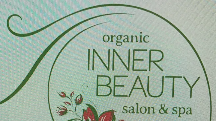 https://cdn.salonspotlight.com/photos/Vjtc36R08QvtVb4VzgpI/44df1079-f804-44b4-87cf-eb5fcd4072c5_720x720