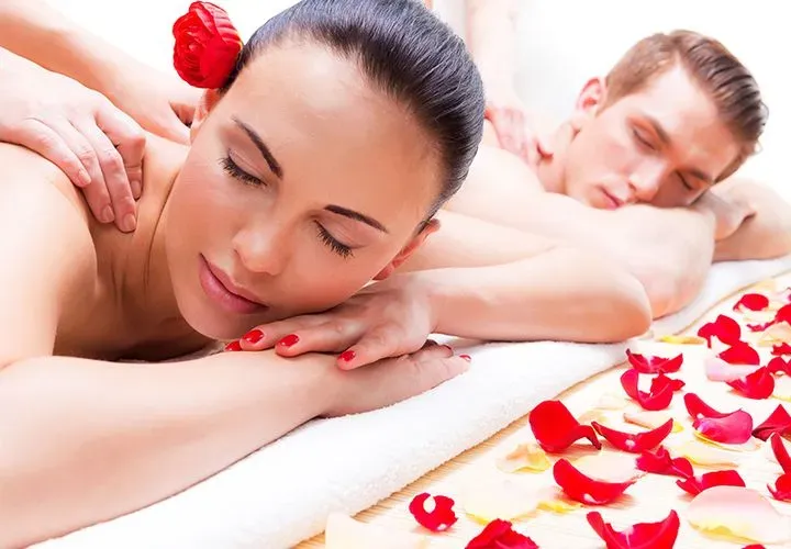 https://cdn.salonspotlight.com/photos/Vqg5eADteT93o8Moo5cm/d3d674bf-17f5-471a-9e39-1d68b4211584_720x720