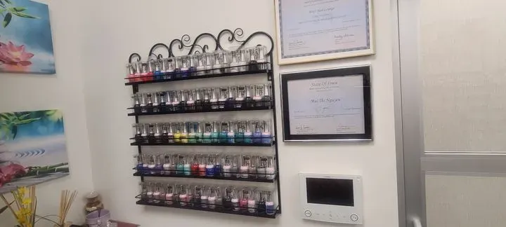 https://cdn.salonspotlight.com/photos/Vqvgb8Htnldsl4h3nnWb/49296665-f9b6-4313-ada9-c747a0e70164_720x720