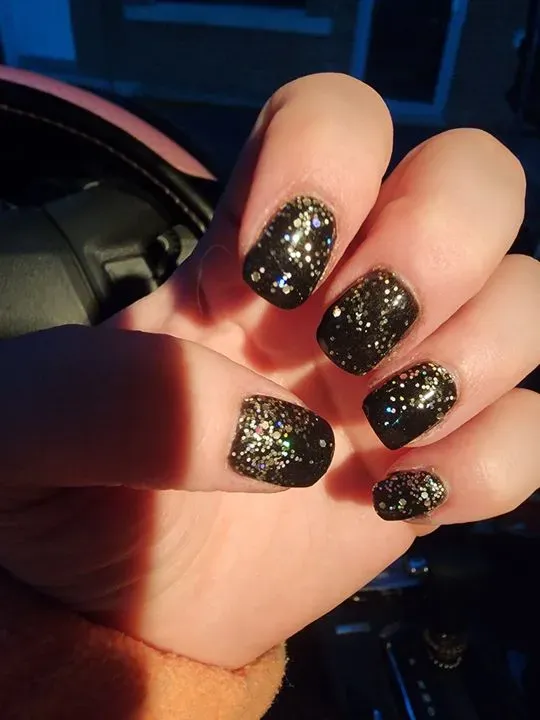 https://cdn.salonspotlight.com/photos/Vqvgb8Htnldsl4h3nnWb/bd7471cf-fa85-486b-9b0c-0989b2e5c383_720x720