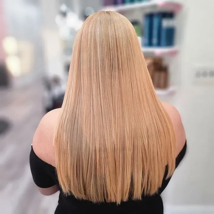 https://cdn.salonspotlight.com/photos/VxjFx9FjNdE6hMMvXdO0/8c90693a-dbef-4372-964b-cfa2d89601cb_720x720