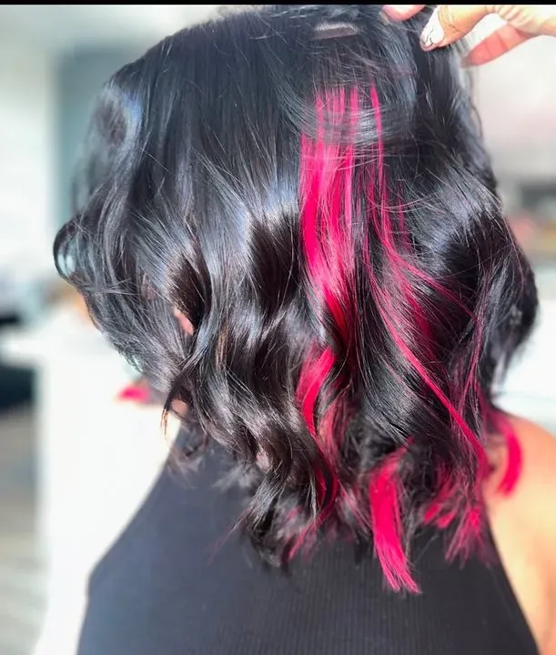 https://cdn.salonspotlight.com/photos/WG16Hq4qTTJQkDRdBQUR/1ea26fdb-d9ea-4d75-b24b-8ba09baa6547_720x720