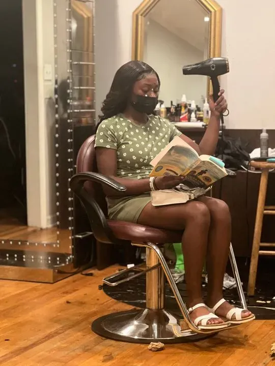 https://cdn.salonspotlight.com/photos/WIwSLwhp0YBTTjIycR6O/8b4ac1bf-e636-4b46-a2d9-993efed385d9_720x720