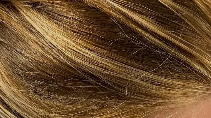 https://cdn.salonspotlight.com/photos/WNfLGOX0pZLJzo0bDqJ7/6d1ae514-cdf2-450b-96c0-4a3b94f7c2c8_720x720