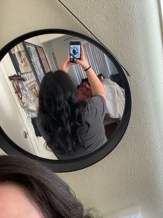 https://cdn.salonspotlight.com/photos/WRkQYG1xnZ3xsgz6m3C4/9e537a39-9aae-4c01-af61-adc94f430336_720x720