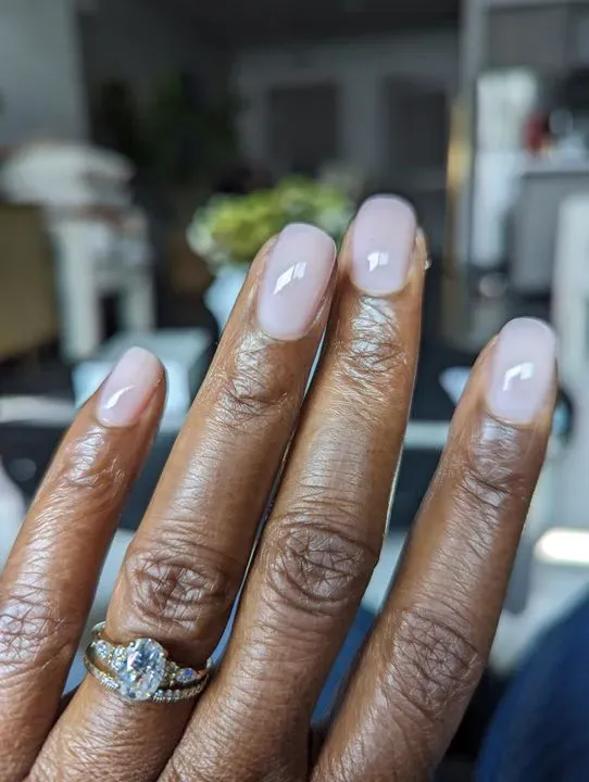https://cdn.salonspotlight.com/photos/WXdDb5VPJQJOUqE5Ovug/1fa2a287-70f1-404d-9b63-69ca0b03fdc1_720x720