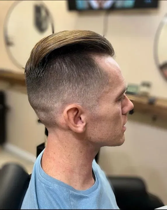 https://cdn.salonspotlight.com/photos/WnXJmQjpbuGCETnmL3bB/68fc06c4-dae4-464a-b510-af777bb39833_720x720