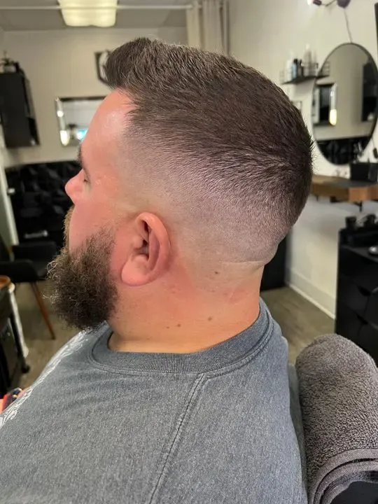 https://cdn.salonspotlight.com/photos/WnXJmQjpbuGCETnmL3bB/eca753f4-b776-433d-b493-f02ac11cb94f_720x720