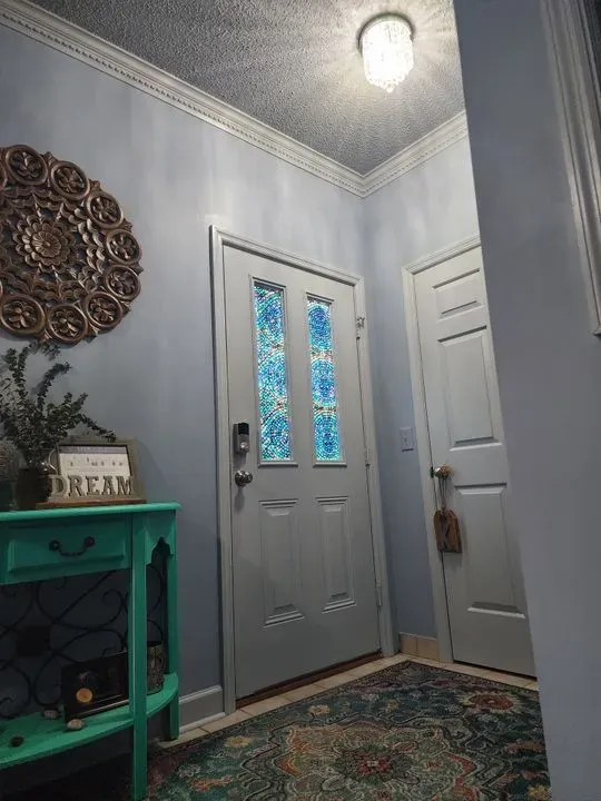 https://cdn.salonspotlight.com/photos/WntvnaZ9uzYsqKpSxKCj/20ba197a-18e0-47d1-ab9a-f6a5e821079d_720x720