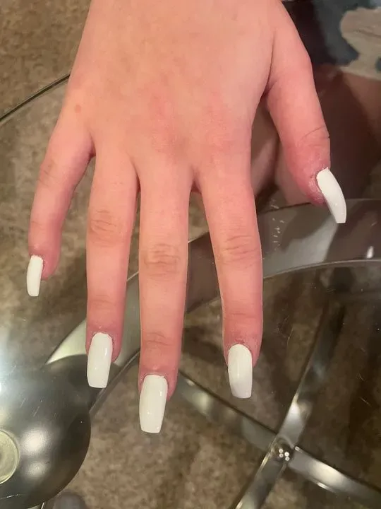 https://cdn.salonspotlight.com/photos/WuvW3U4SDTT74GnTBp6Q/8cdcdbe4-8587-48fe-af5b-a976fc5d51ed_720x720