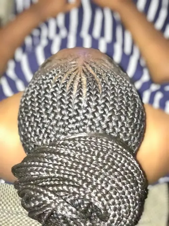 https://cdn.salonspotlight.com/photos/WzykrBfAONF1FUsM3aDf/e026ed59-e8c0-4148-b4d4-b2f3b4e4b949_720x720
