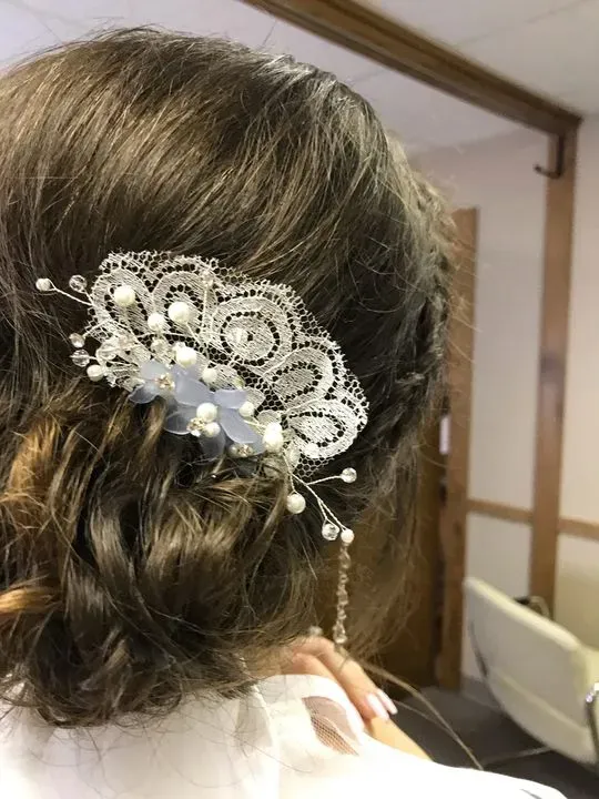 https://cdn.salonspotlight.com/photos/X1tYyMSw9mXSq0zDnxik/78951086-085a-42a9-8cc9-a8ba6ca57ea6_720x720