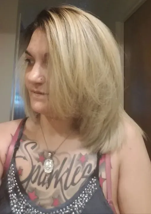 https://cdn.salonspotlight.com/photos/XF9qfSkoeNoH9FmAn50l/7f15d090-bad2-4914-bf5d-bdb3f334eb45_720x720