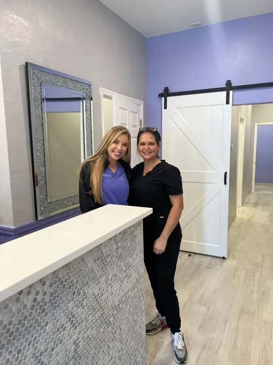 https://cdn.salonspotlight.com/photos/XIhtsRwuW91QXl1hhe8h/36912f17-186e-46d9-bf90-41e5ad22ab9d_720x720