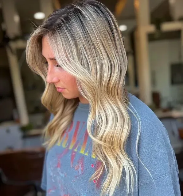 https://cdn.salonspotlight.com/photos/XIk2XLvmlMw0JUCNQheo/c32df721-a1c7-45dc-993b-1bd4d1f41169_720x720