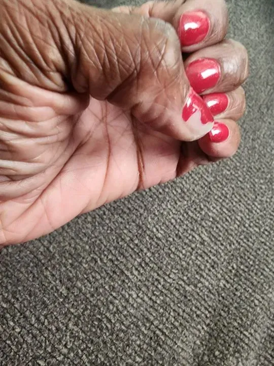 https://cdn.salonspotlight.com/photos/XPnHHVMXfDZ6O6oy0eWZ/039581c2-bd5b-453e-9fbc-86498d3c0e74_720x720