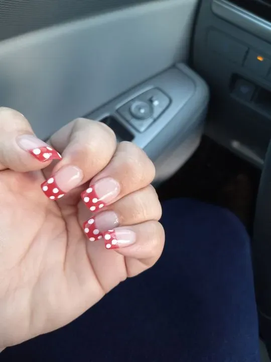 https://cdn.salonspotlight.com/photos/XUW0TILZCOJ8DObGr1gk/62d0d130-fae9-4865-acc7-7f39acbb4ae0_720x720