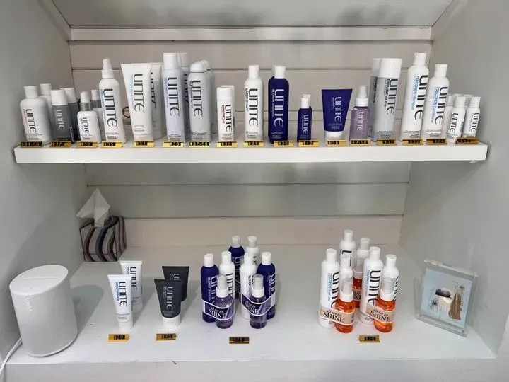 https://cdn.salonspotlight.com/photos/XVpbSCc9RzP7VFc0MoX4/788ab123-998f-4fa7-86af-5026c623e20e_720x720