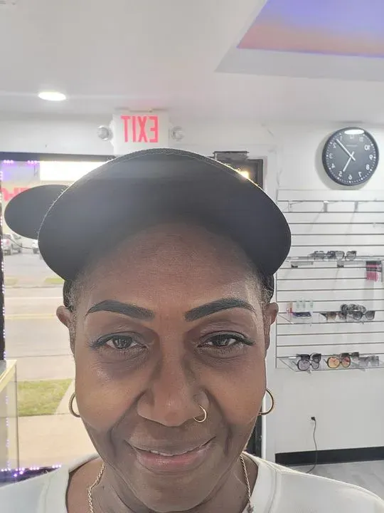 https://cdn.salonspotlight.com/photos/XVqsSJg6Cz2boIbjZNYQ/3706860e-6f4b-43c4-9b9e-327298e9ae7c_720x720