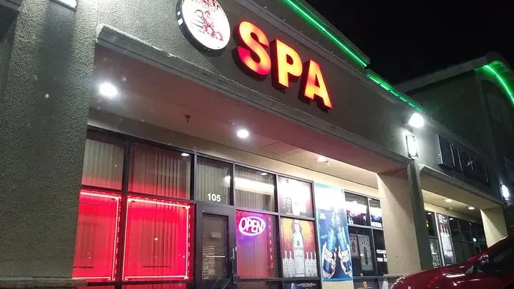 https://cdn.salonspotlight.com/photos/XqEYQPkW9ePh1Pt4pOFC/d435f2e1-f9b0-43d2-a695-dbf8630cb492_720x720
