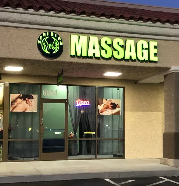 https://cdn.salonspotlight.com/photos/XvJEQtiRJSosbt4j9cP2/f1b1361a-718e-4c01-a84e-6920c41e4d9b_720x720