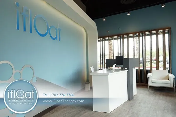 https://cdn.salonspotlight.com/photos/Xw0XzoLYs4oU6nY2Wipu/b80f39d5-b277-47ad-ba6b-56d6d3773d91_720x720