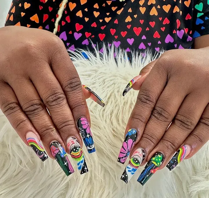 https://cdn.salonspotlight.com/photos/Y3uxLyXdGVL9doxe54bn/3f53cb20-17a9-40c1-bb5a-f09de6779f85_720x720