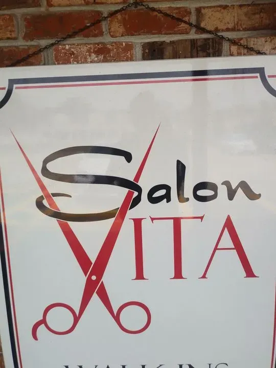 https://cdn.salonspotlight.com/photos/Y9Y2odWENdkeUvHfGrkA/22081bc0-d555-46fa-92a3-2ce17fd7cad4_720x720