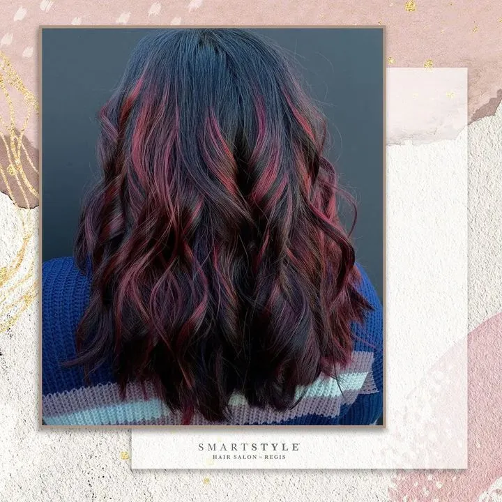 https://cdn.salonspotlight.com/photos/YAURcKpJg2D5TsPUfvkH/a744b989-5a5f-43fa-afc0-2f05edc3c79e_720x720