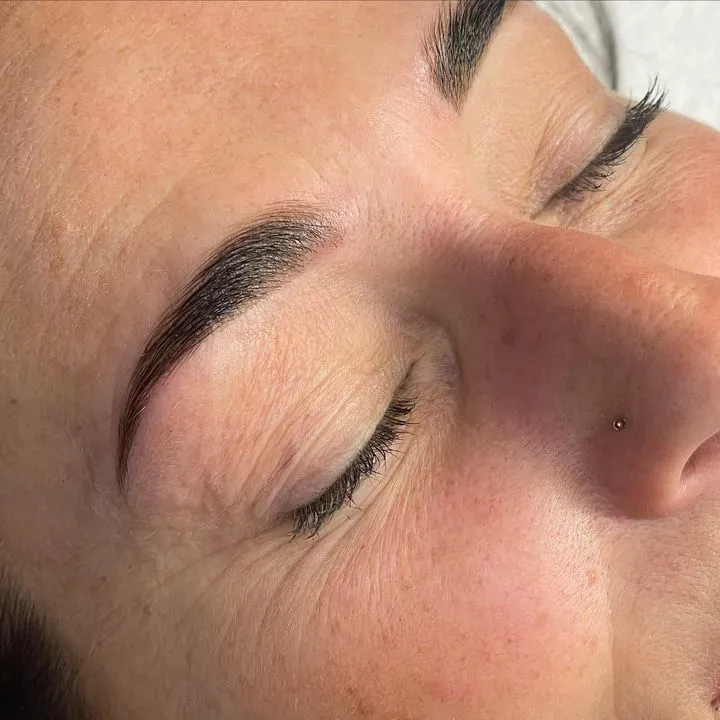 https://cdn.salonspotlight.com/photos/YCPNEmN4A3YW8Uv6MMS9/22a8b890-f44c-48e7-8b9c-0c01dafaef2d_720x720