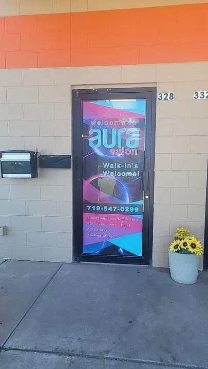 https://cdn.salonspotlight.com/photos/YFeJ5J6vwEZGiBc5Uumo/5d1a87b2-3382-4dd6-aab3-b3e863fdb69e_720x720