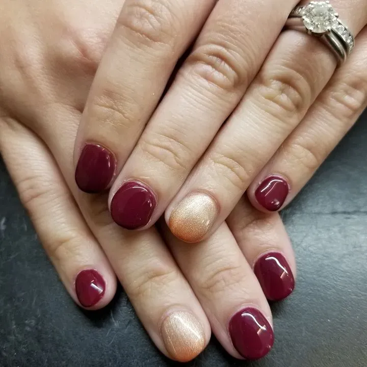 https://cdn.salonspotlight.com/photos/YJDhvutPpjDR5qfseQxB/62b3a6aa-47df-485f-9f42-a45e689ddaa8_720x720