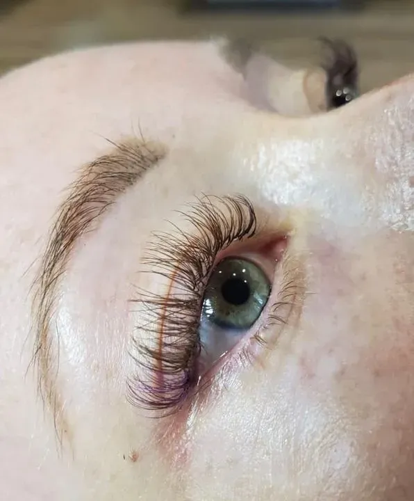 https://cdn.salonspotlight.com/photos/YTZw8DArSBwor89rEF2Q/8f5124bf-a9b9-494d-bd3c-37089058d55d_720x720