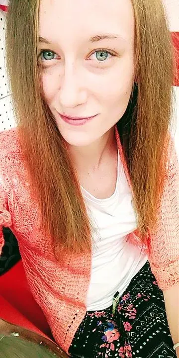 https://cdn.salonspotlight.com/photos/Yc8hNwL34CR2ugvKhD5z/8f2c6f00-6876-4de5-aca8-f17771666868_720x720