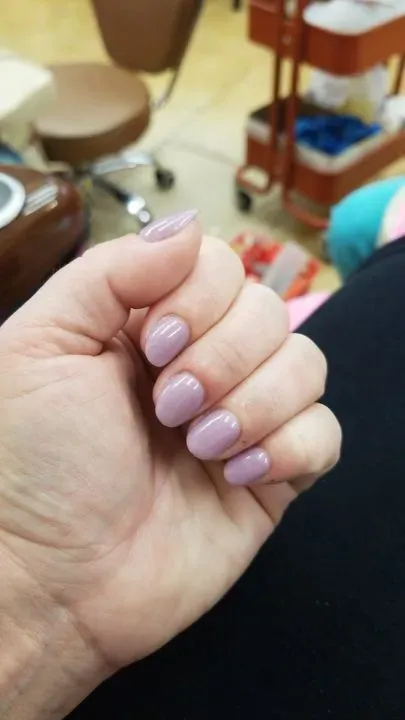 https://cdn.salonspotlight.com/photos/YfWy93r09qDiD8yIppMC/76a3cba1-084b-4ed2-b9fd-d27336628332_720x720