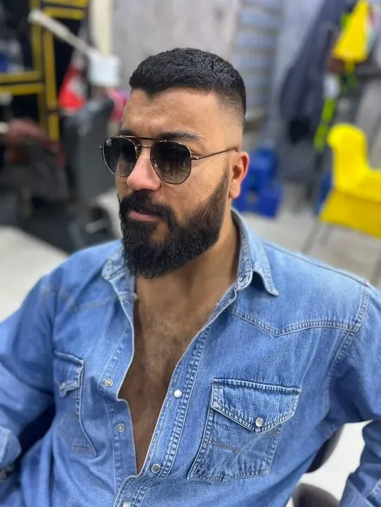 https://cdn.salonspotlight.com/photos/YgaeJ5RkNAI6cfULBYYQ/4e4345ba-acb5-4abb-a3e6-9eabbe58c768_720x720