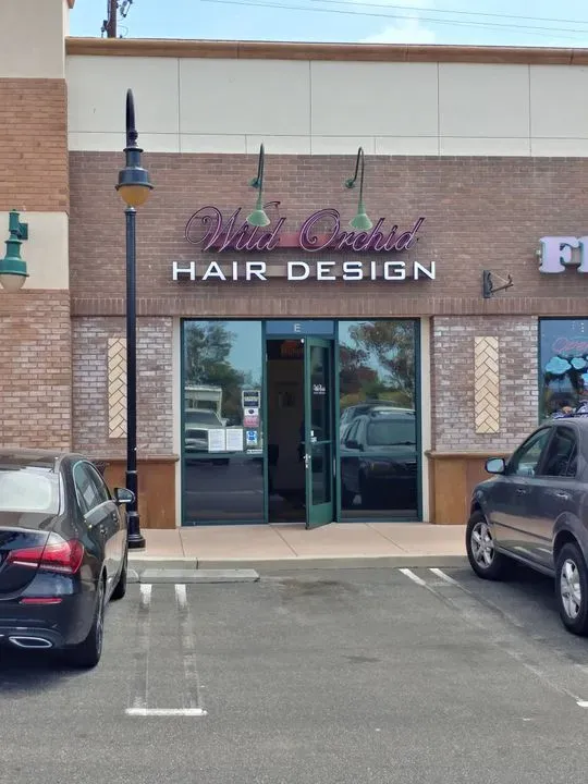 https://cdn.salonspotlight.com/photos/Yqh0mibCXjTtA1qvGfSj/64a3e9bf-828e-4717-aa6e-72647150df7c_720x720