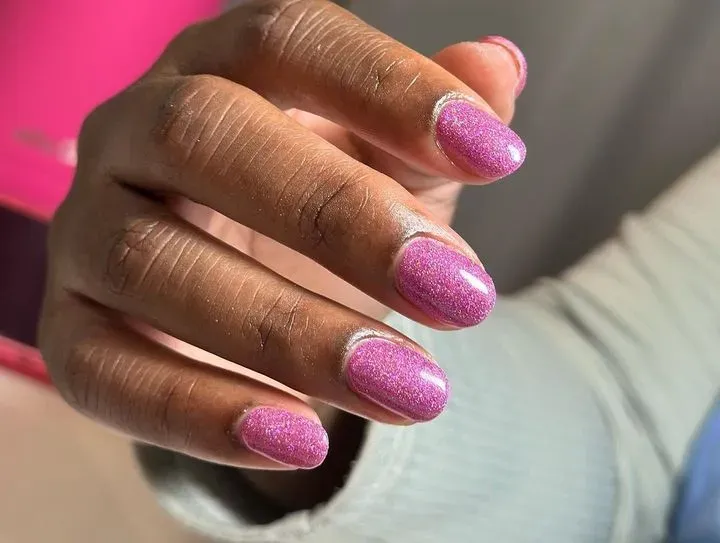 https://cdn.salonspotlight.com/photos/Yzo9zPFWVLLkpV94mfy7/225935fa-6f8a-4e52-a545-1d5d15ca952d_720x720