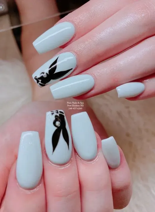 https://cdn.salonspotlight.com/photos/Z34V7pppU7ypy92Du1uv/f5bc1801-79fc-464b-b417-5979670ea763_720x720