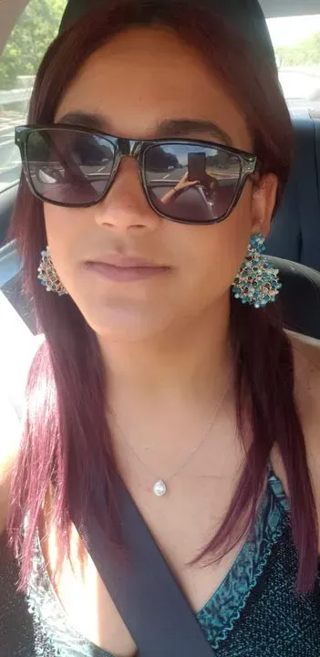 https://cdn.salonspotlight.com/photos/ZMO6fc8sBD8oLFUTuGsC/62563be2-3fa2-4718-aecc-20c55210bd61_720x720